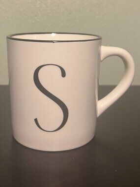 THRESHOLD Letter S Initial Monogram Stoneware Mug with Metallic Gold Highlights